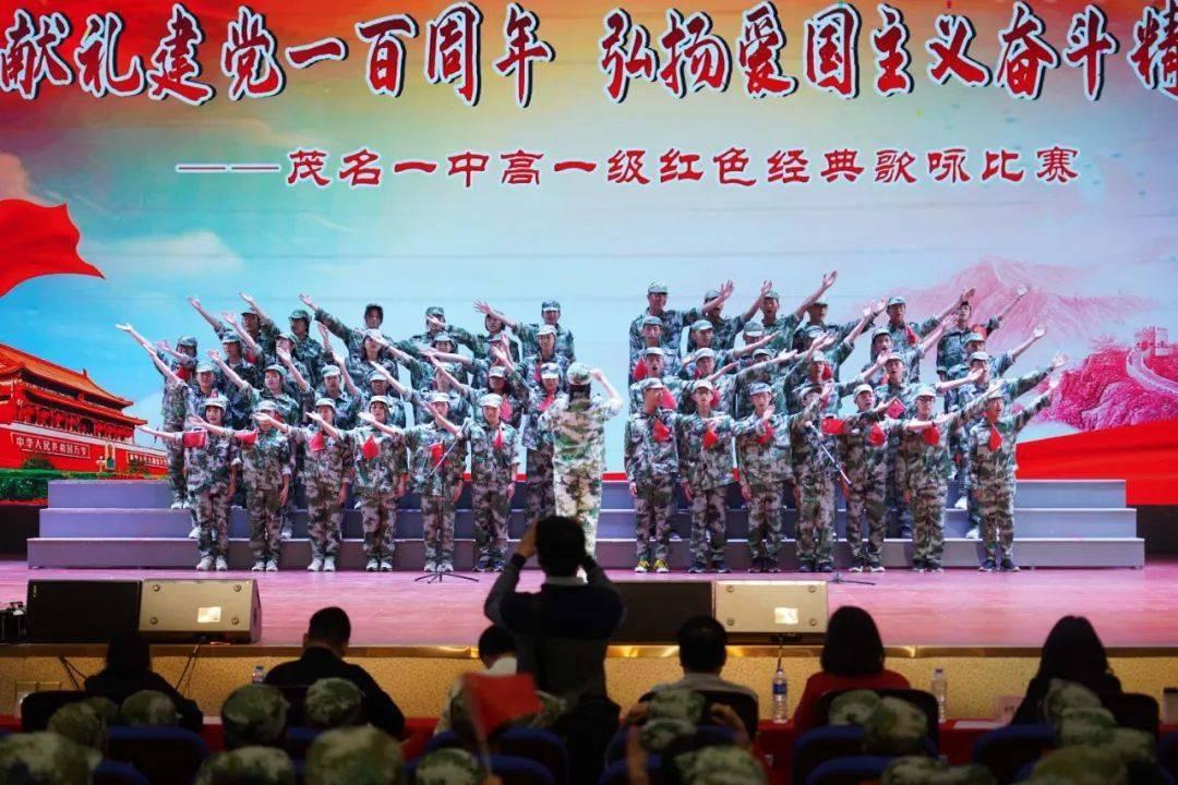了解什么衣服好看呀最新动态,尽在什么衣服好看呀红迪网!